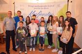 Zajednikom slikom svih uesnika zavren je ceremonijalni dio promocije i prelo se na govorenje stihova